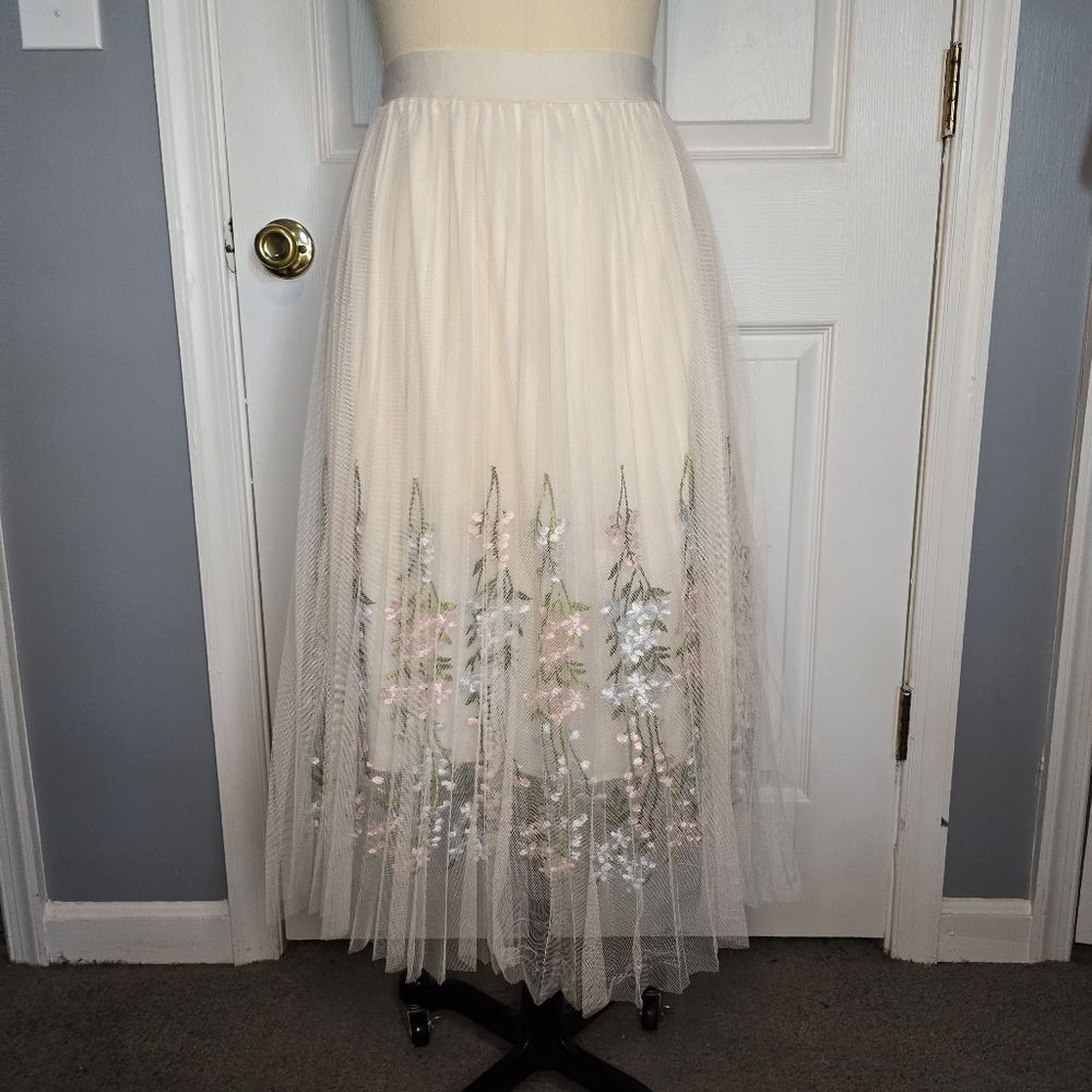 White Small/Medium Moon Collection midi skirt